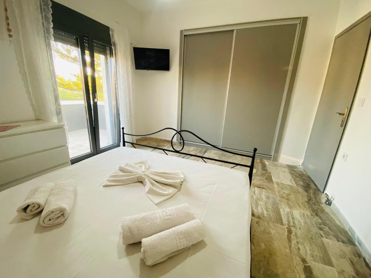 Pallada Apartment Kalathas Bagian luar foto